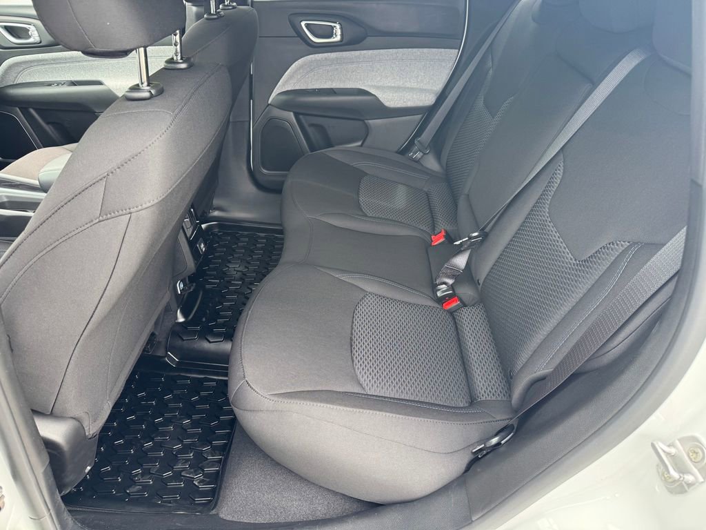 New 2025 Jeep Compass Sport image 12