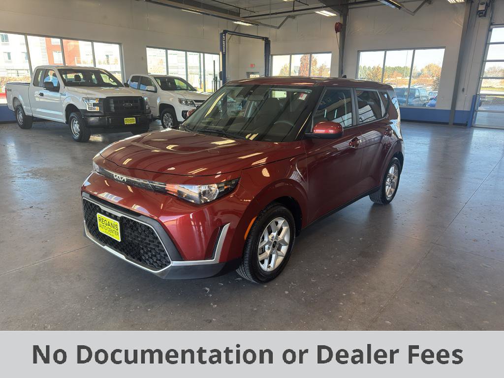 Used 2024 Kia Soul LX w/ Option Group 015