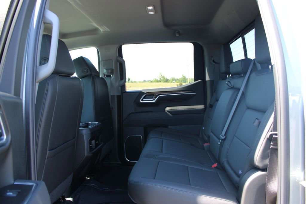 New 2026 Chevrolet Silverado 1500 RST w/ Convenience Package II AWD/4WD image 24