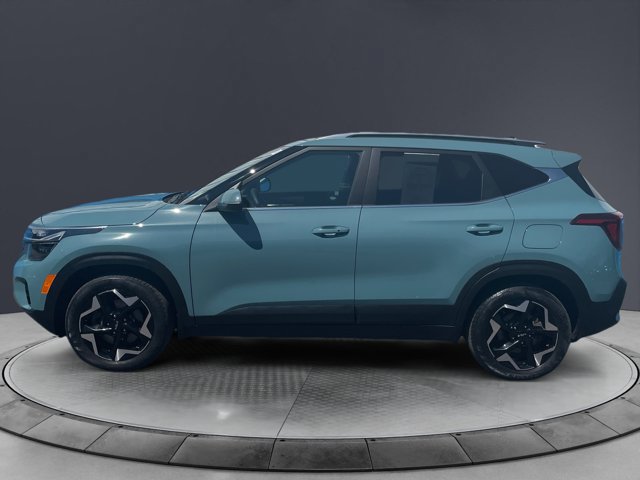 Used 2024 Kia Seltos EX AWD/4WD image 2