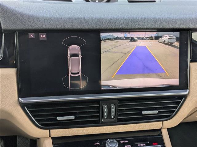 Used 2020 Porsche Cayenne AWD/4WD image 14