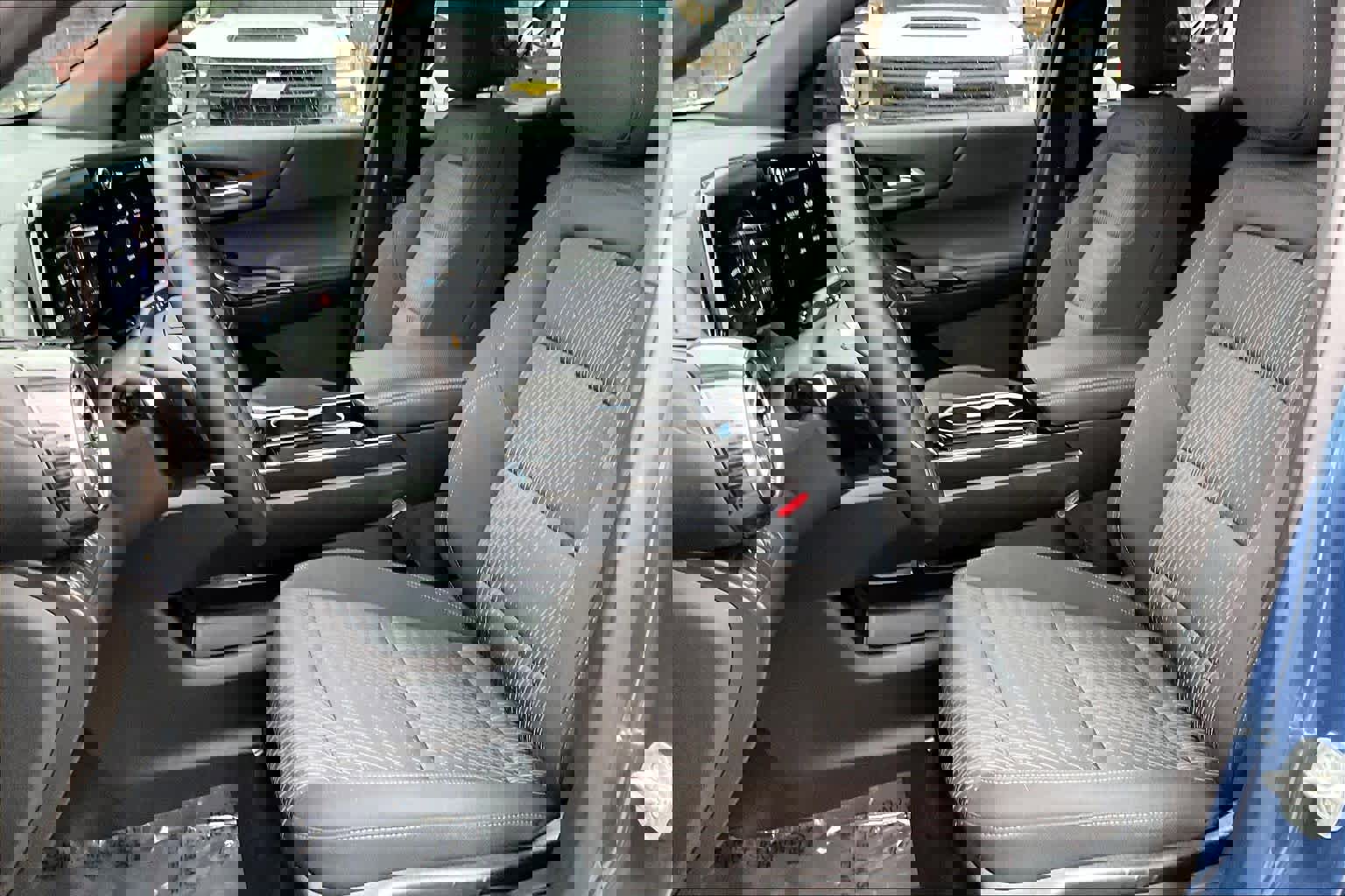 Certified 2025 Chevrolet Equinox LT image 8