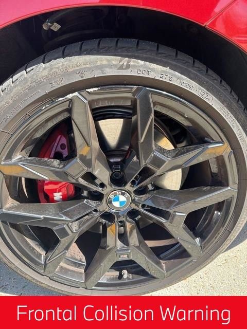 Used 2025 BMW 330i Sedan w/ M Sport Package image 27