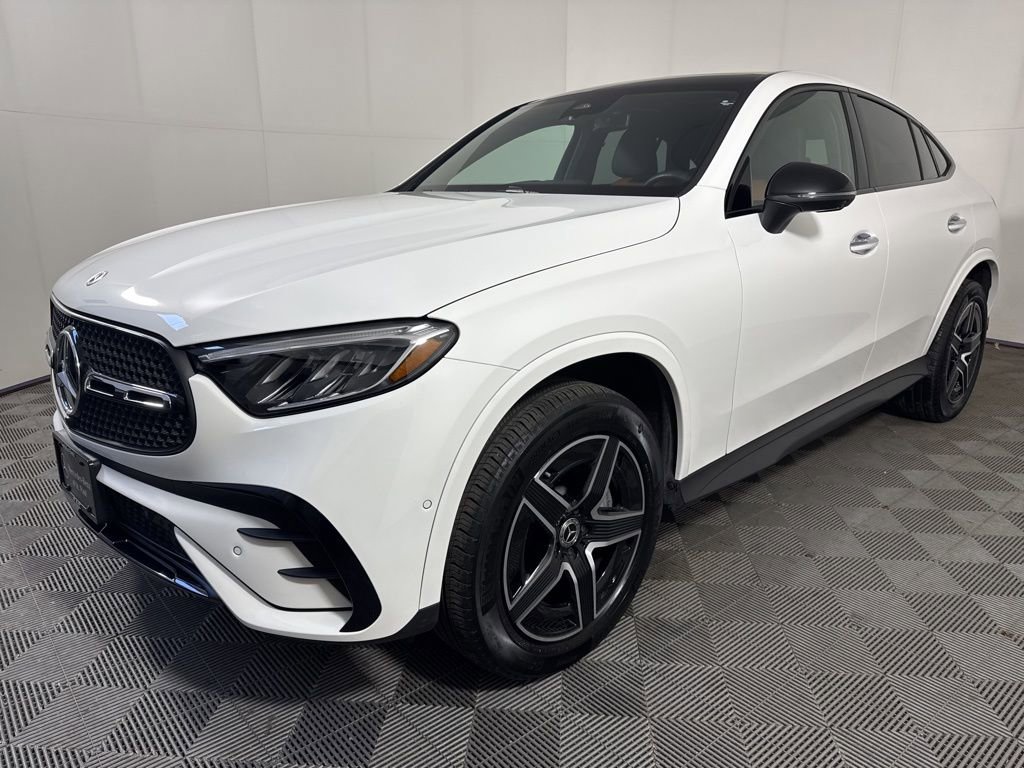 Certified 2025 Mercedes-Benz GLC 300 4MATIC image 12