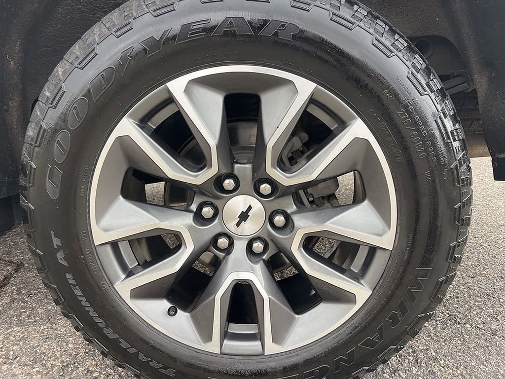 Used 2022 Chevrolet Silverado 1500 RST image 11