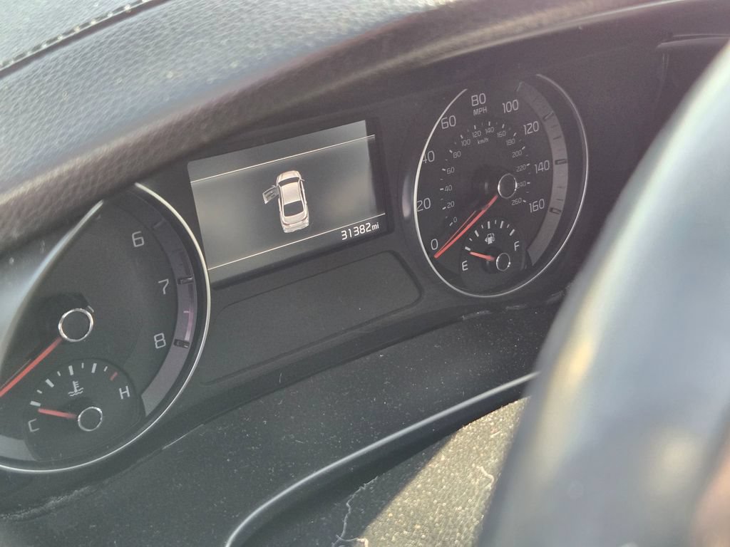 Used 2024 Kia Forte GT-Line w/ GT-Line Premium Package FWD image 7