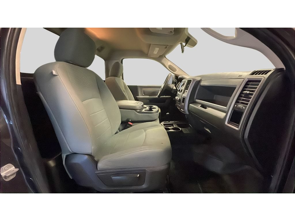 Used 2014 RAM 2500 Tradesman w/ Chrome Appearance Group AWD/4WD image 13