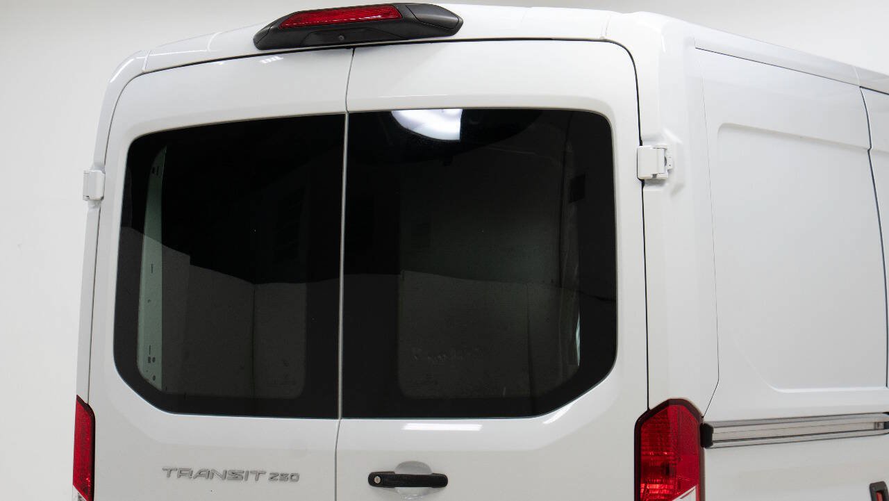 Used 2020 Ford Transit 250 Medium Roof RWD image 13