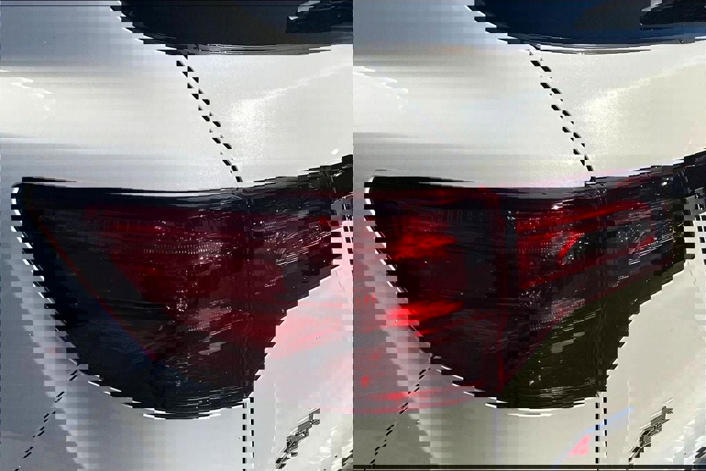 Used 2019 Acura MDX A-Spec image 29