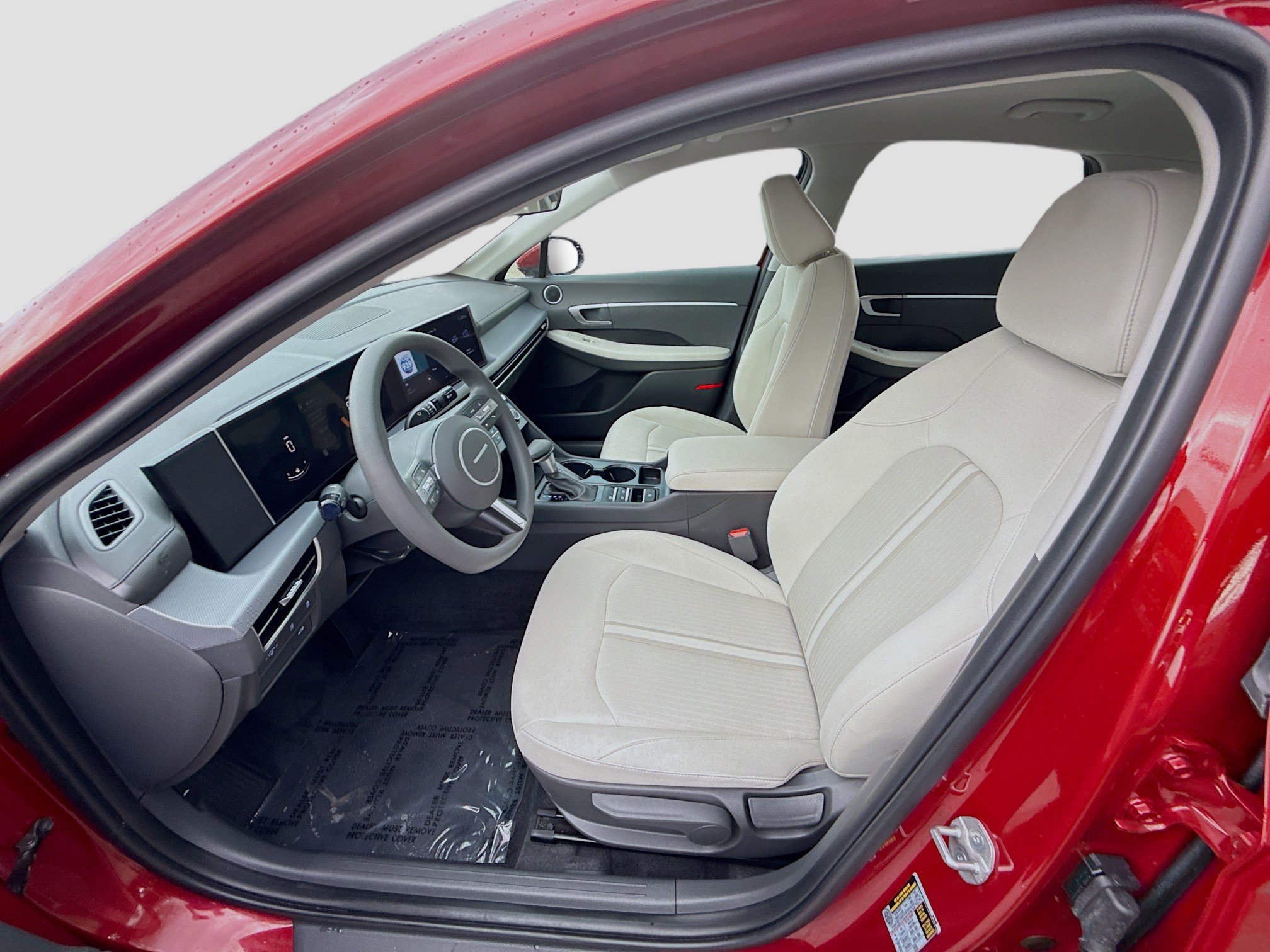 Used 2025 Hyundai Sonata SE image 16