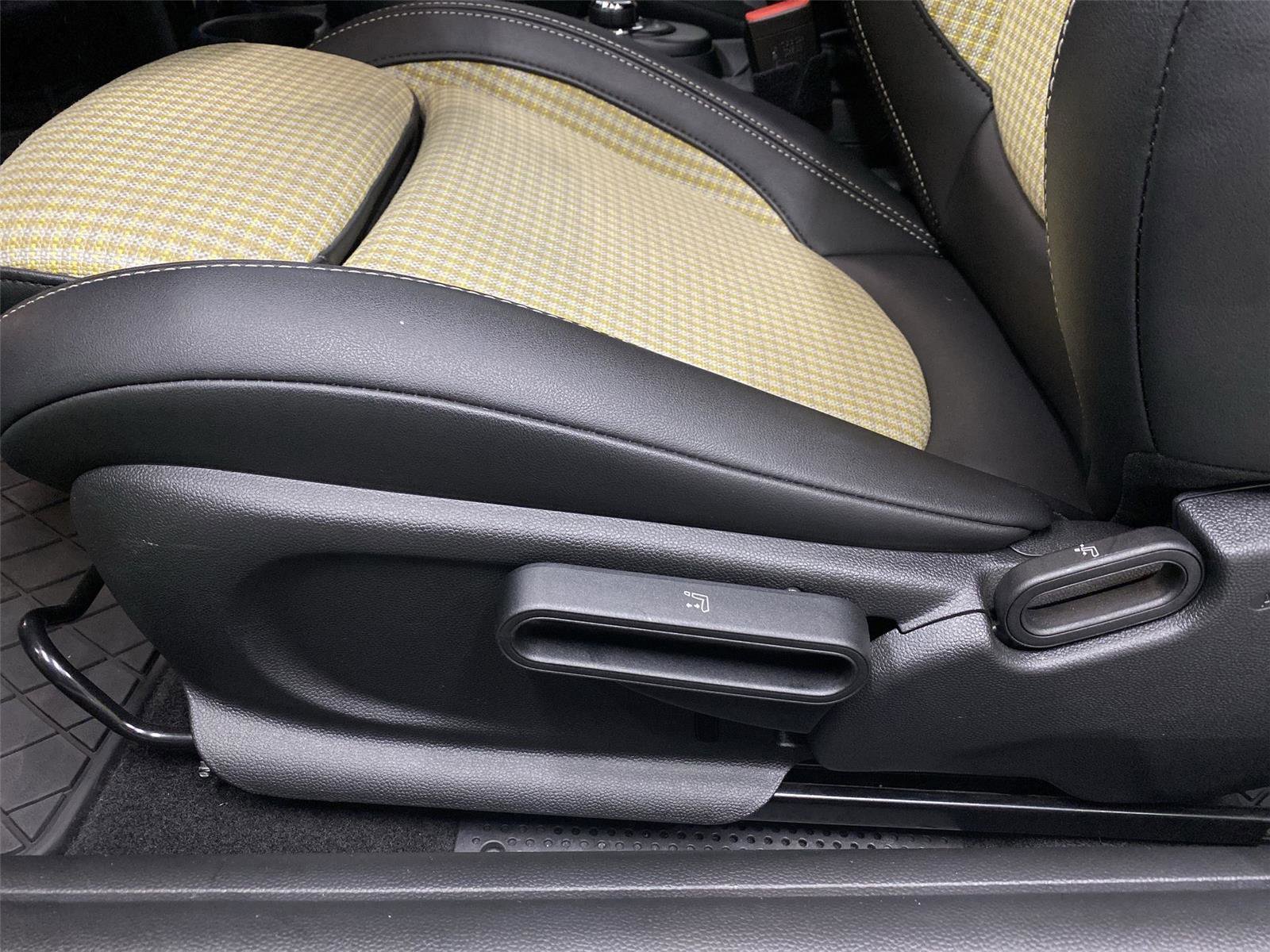 Used 2022 MINI Cooper S image 18