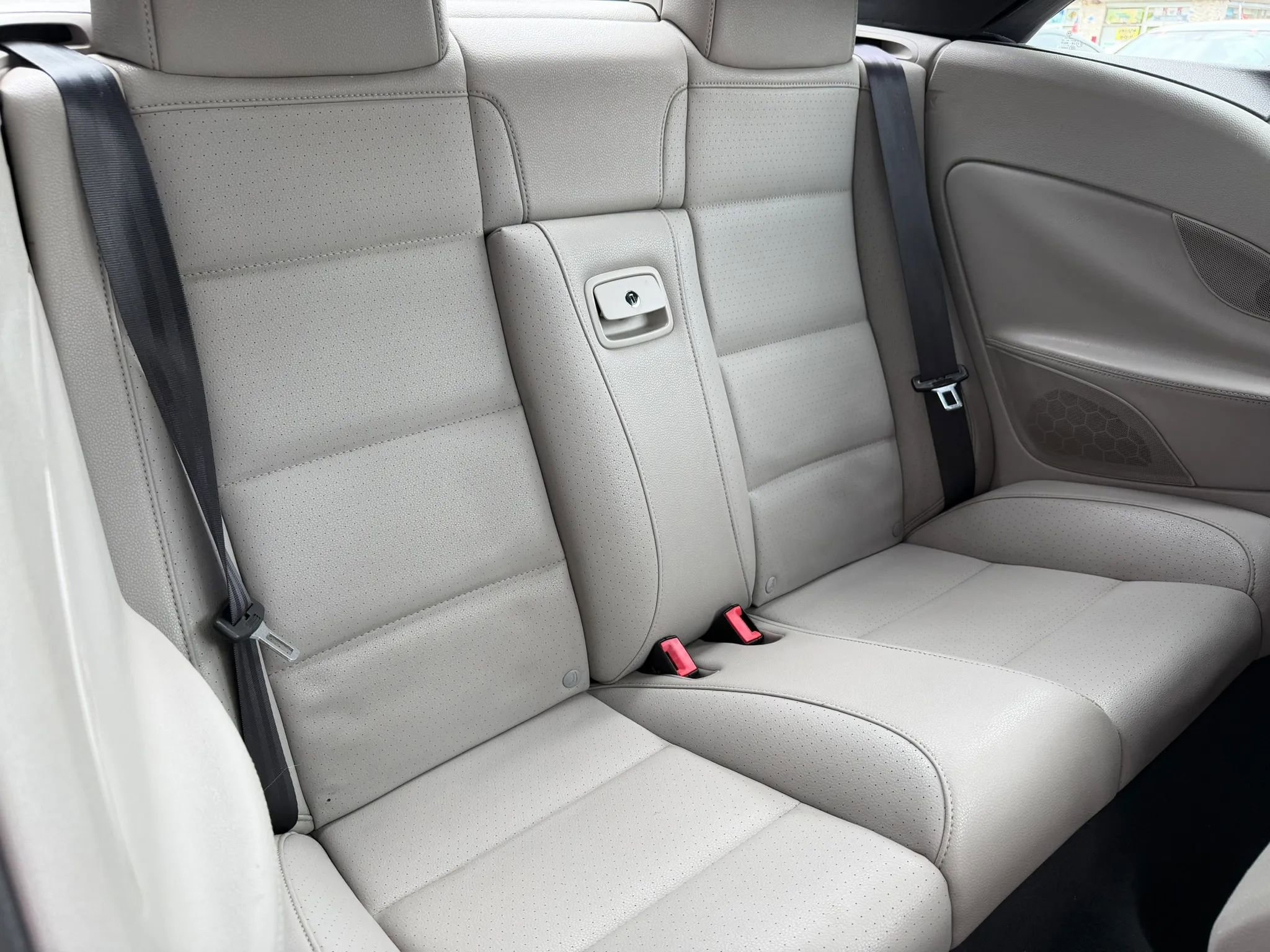 Used 2009 Volkswagen Eos Komfort FWD image 16