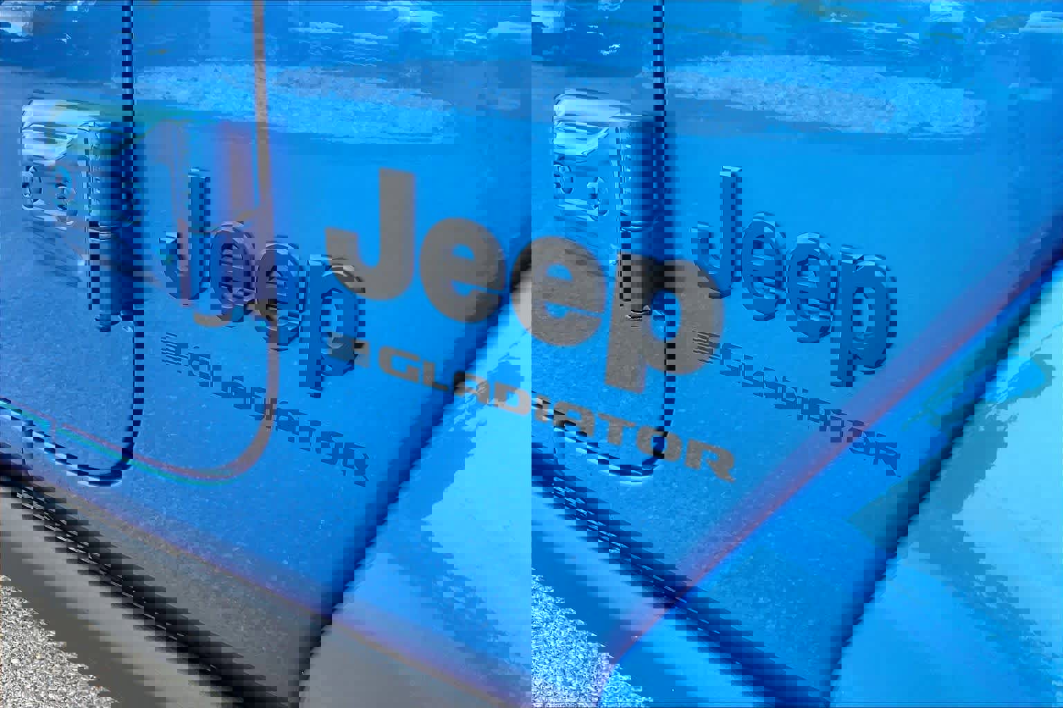 Used 2024 Jeep Gladiator Sport image 30