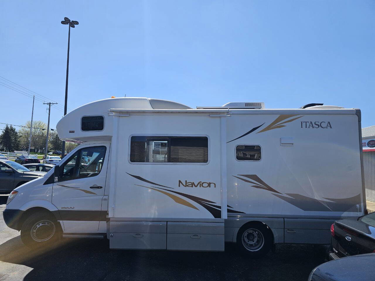 Used 2007 Dodge Sprinter 3500 image 9