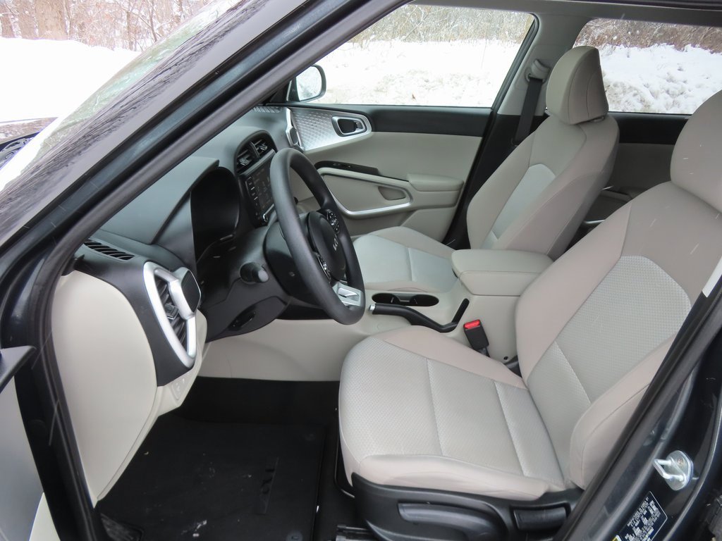 Certified 2023 Kia Soul LX image 24