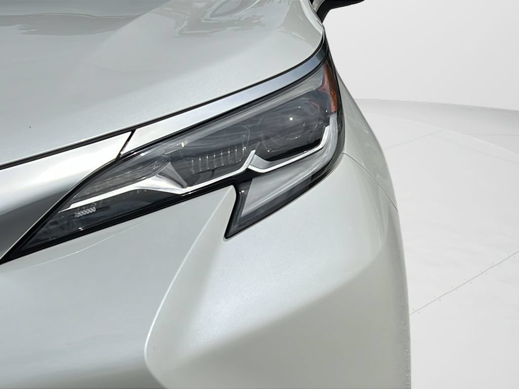 Used 2021 Toyota Sienna Platinum AWD/4WD image 24