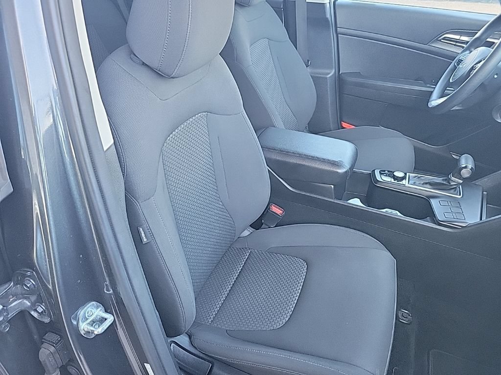 Used 2023 Kia Sportage LX FWD image 38