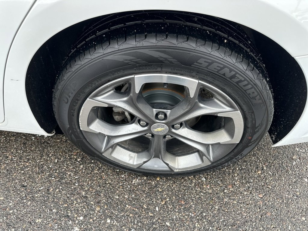 Used 2019 Chevrolet Malibu RS image 19