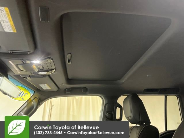 Certified 2024 Toyota Land Cruiser image 21