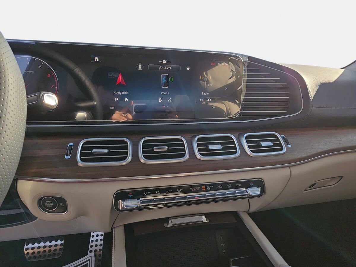 New 2026 Mercedes-Benz GLS 450 4MATIC image 20