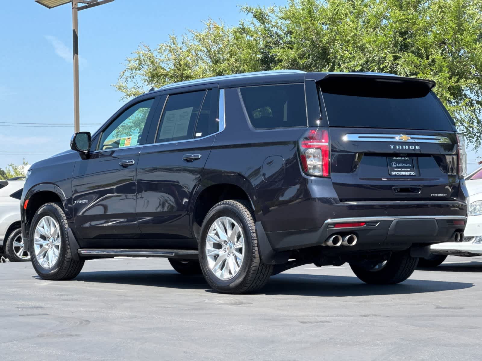 Used 2024 Chevrolet Tahoe Premier AWD/4WD image 7