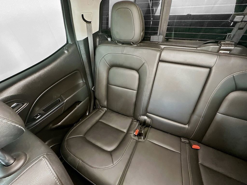 Used 2016 Chevrolet Colorado LT w/ Luxury Package, Chrome RWD image 12