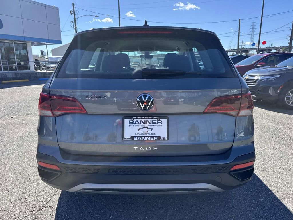 Used 2024 Volkswagen Taos S image 6