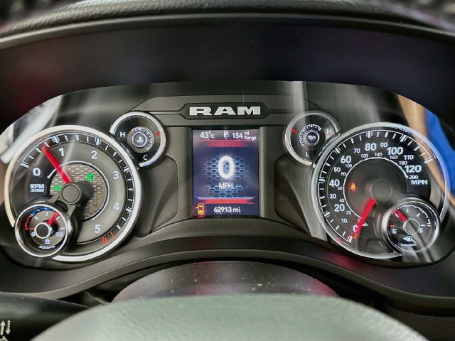 Used 2022 RAM 1500 Big Horn AWD/4WD image 16