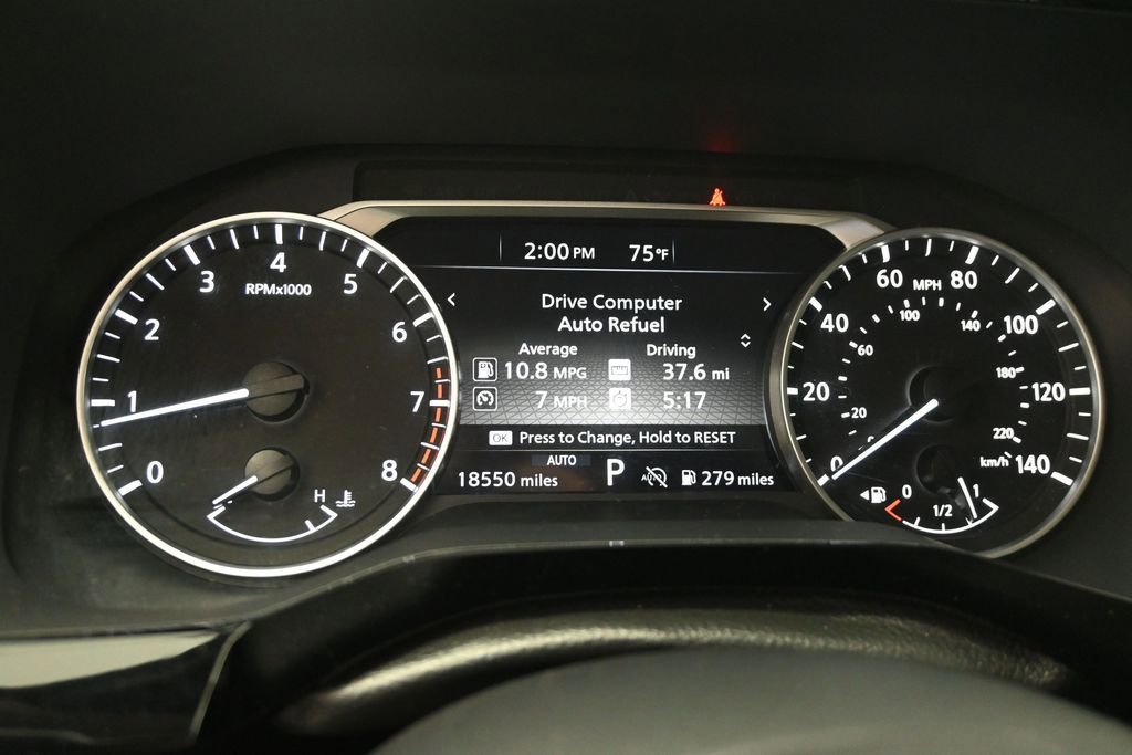 Used 2025 Nissan Pathfinder SV AWD/4WD image 19