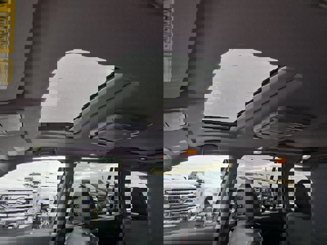 Used 2017 Honda Pilot Elite image 9