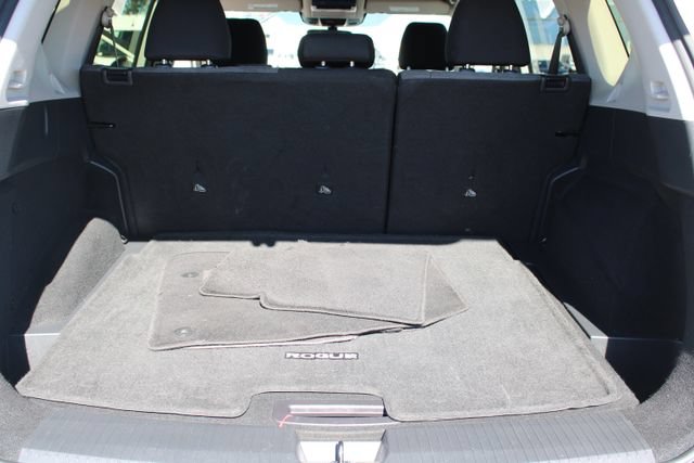Used 2023 Nissan Rogue SV FWD image 33