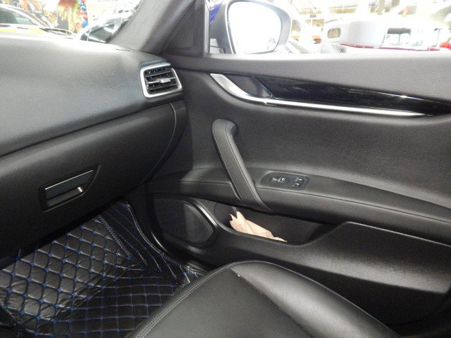 Used 2022 Maserati Ghibli Modena Q4 image 37