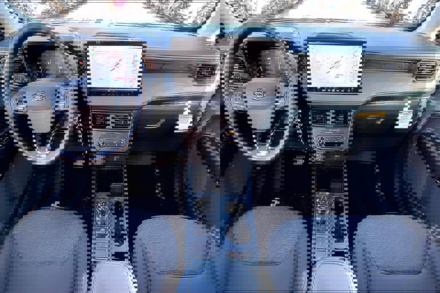 New 2025 Ford Maverick XL image 5