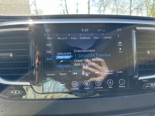 Used 2018 Chrysler Pacifica Touring-L Plus image 23