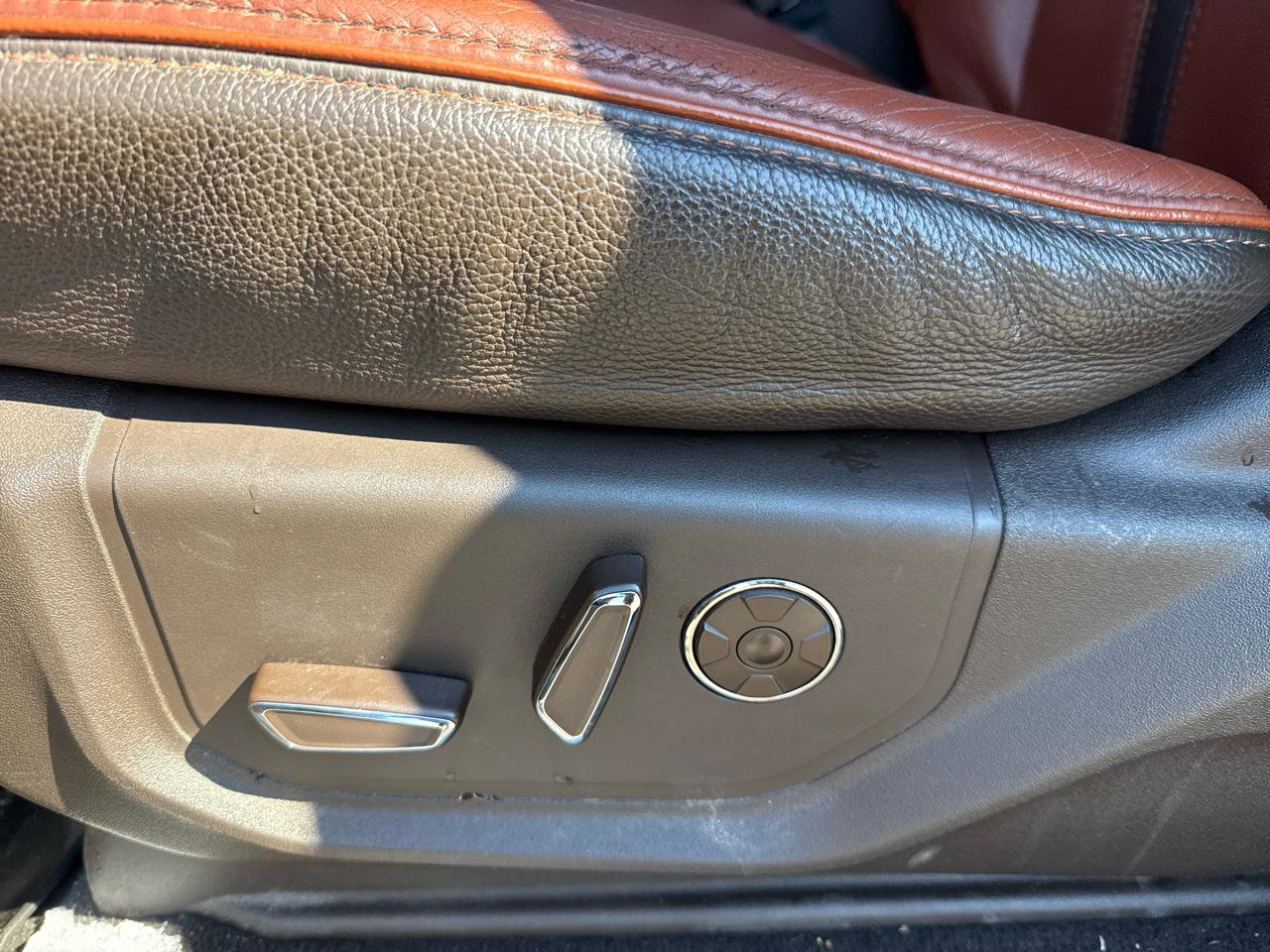 Used 2019 Ford F250 King Ranch w/ King Ranch Ultimate Package image 9