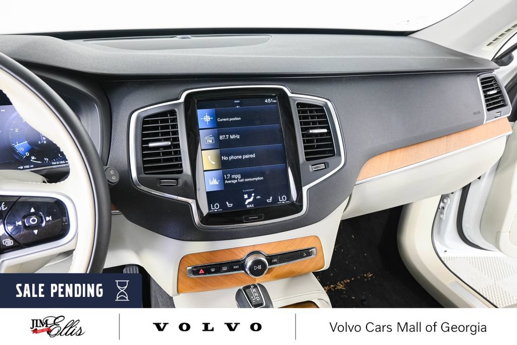 Certified 2021 Volvo XC90 T6 Momentum w/ Climate Package AWD/4WD image 14