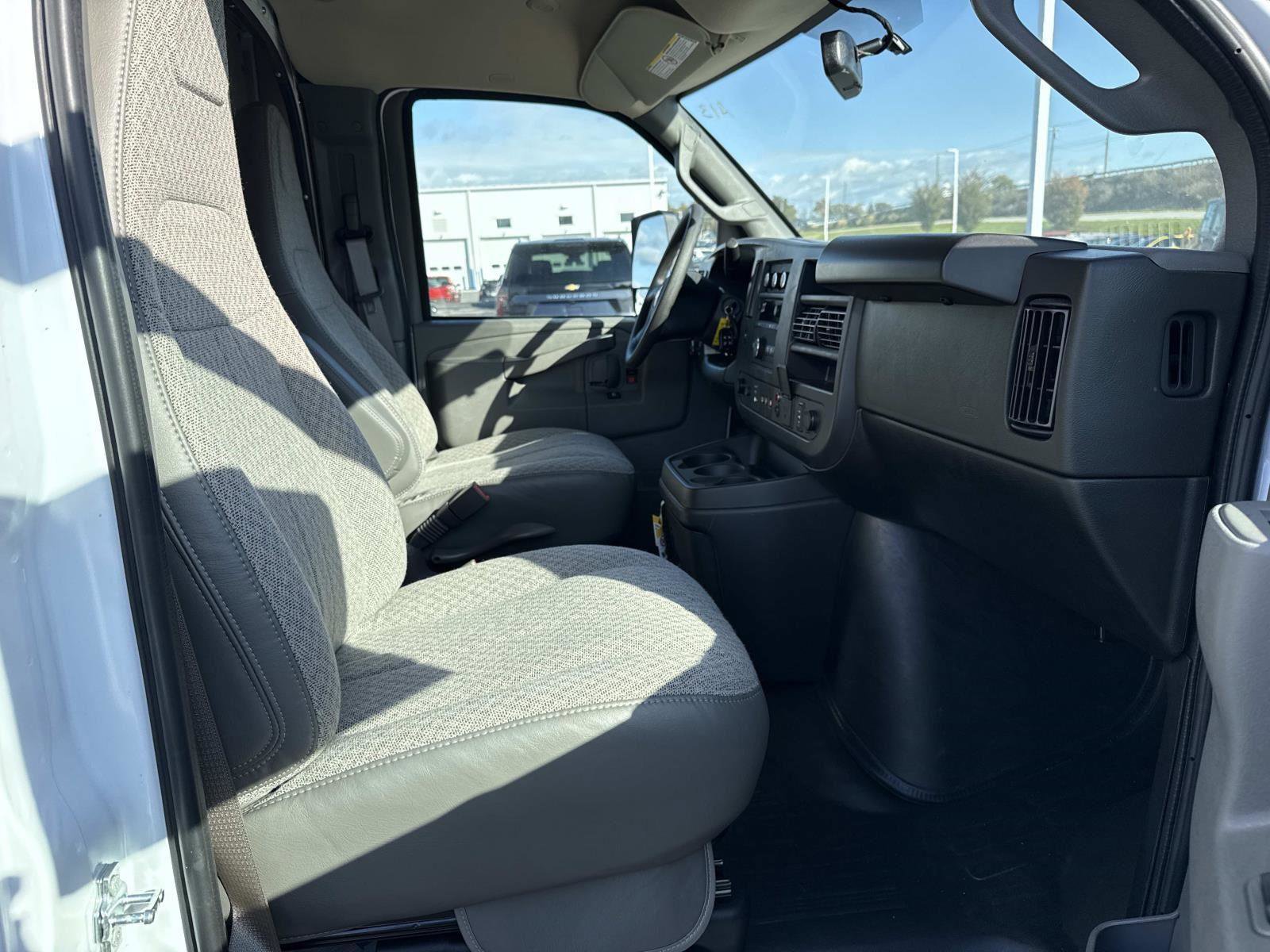 New 2025 Chevrolet Express 3500 w/ Power Convenience Package image 10