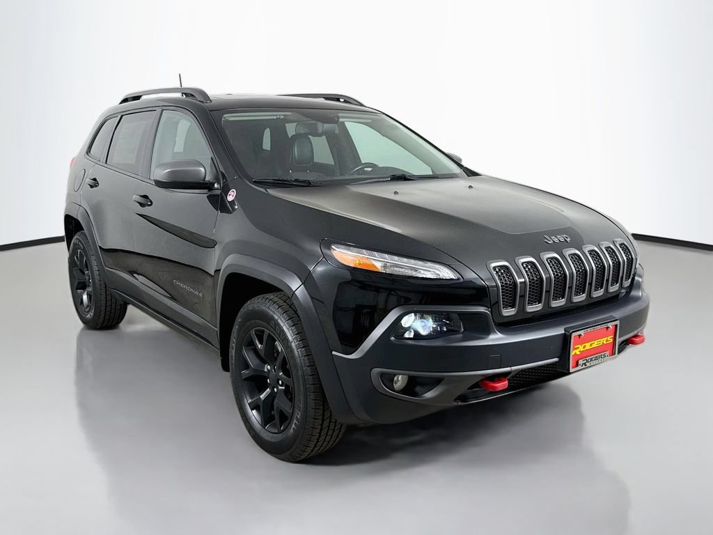 Used 2018 Jeep Cherokee Trailhawk w/ Comfort & Convenience Group