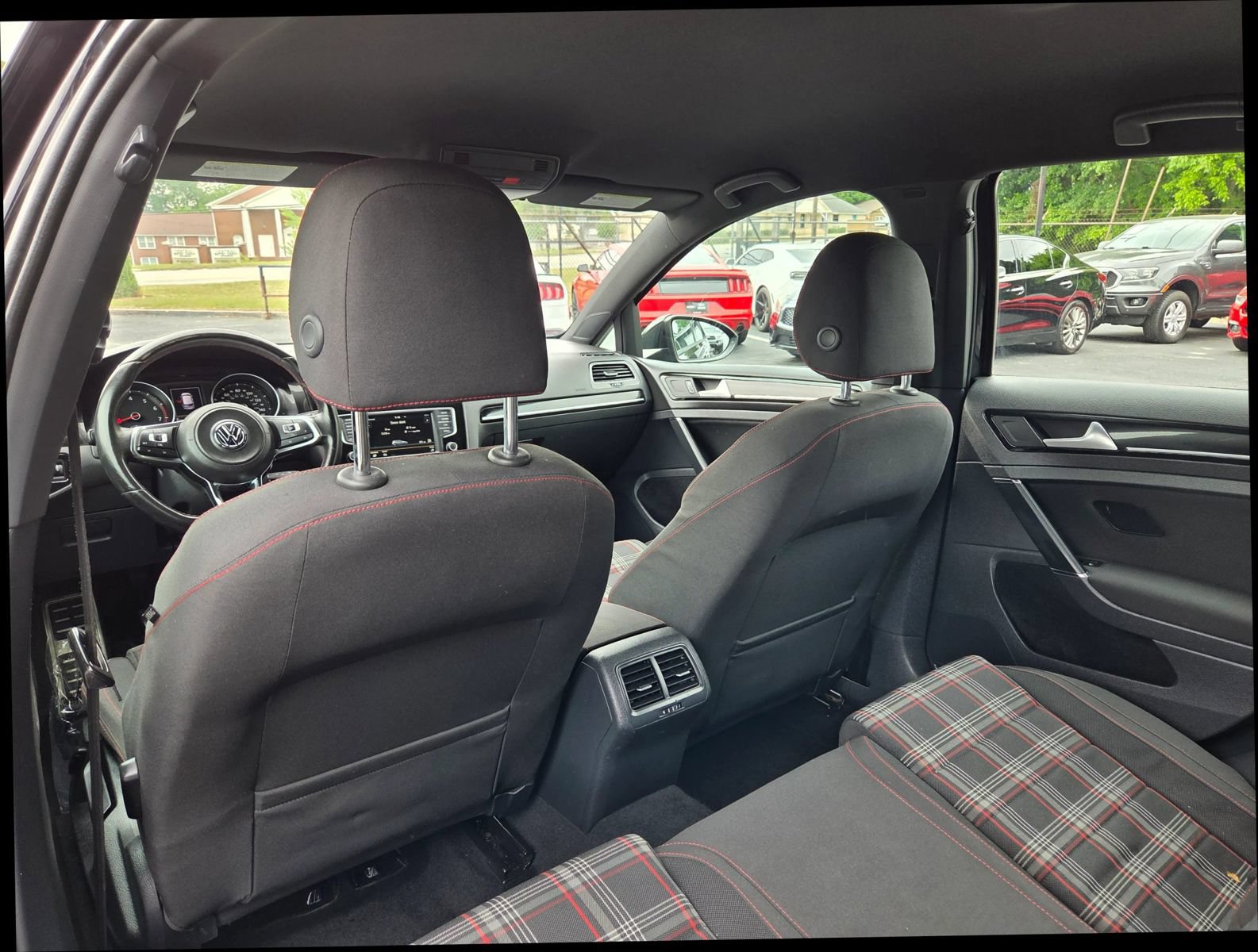 Used 2016 Volkswagen GTI S FWD image 15