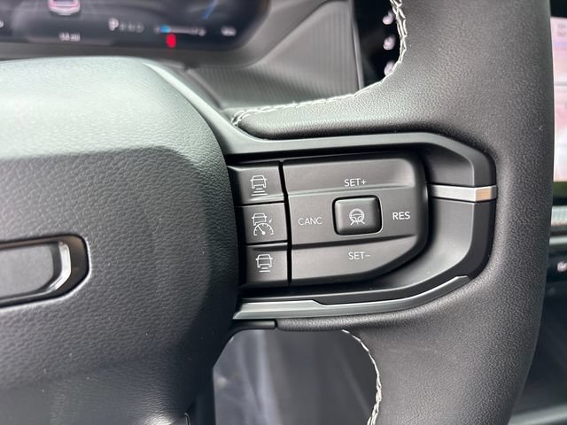 New 2026 Jeep Cherokee Overland w/ Advanced Pro Tech Group AWD/4WD image 21