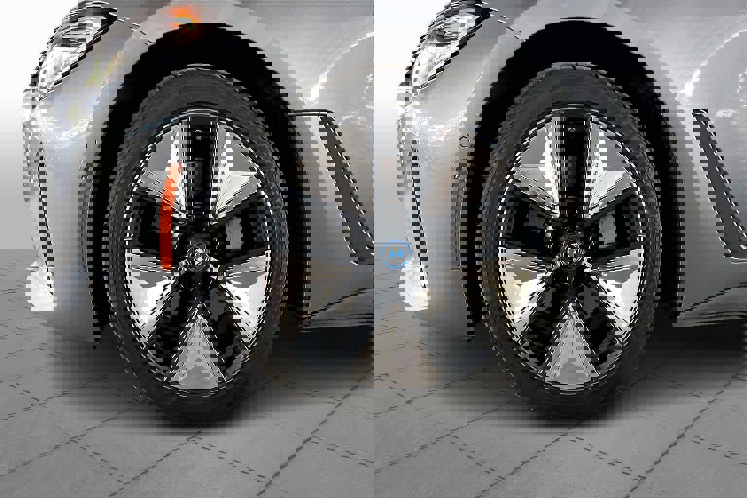 Used 2023 BMW i4 eDrive35 image 10