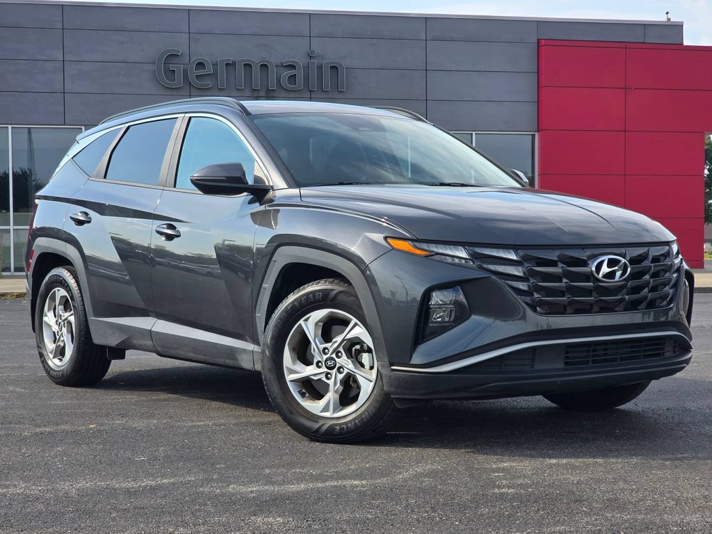 Used 2022 Hyundai Tucson SEL w/ Cargo Package FWD image 2