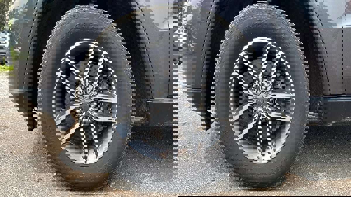 Used 2021 Jeep Grand Cherokee Limited image 25