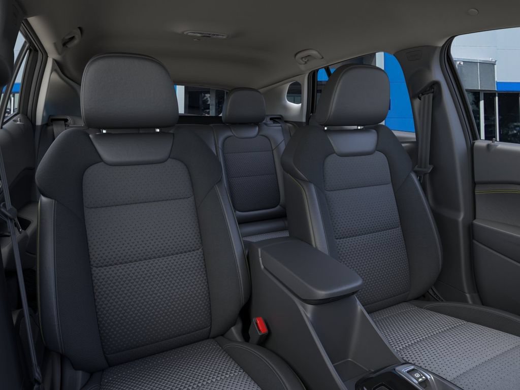 New 2026 Chevrolet Trax LT w/ Midnight Edition FWD image 16