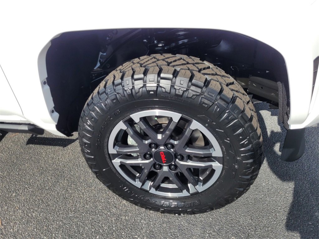 New 2025 Toyota Tacoma TRD Sport image 13