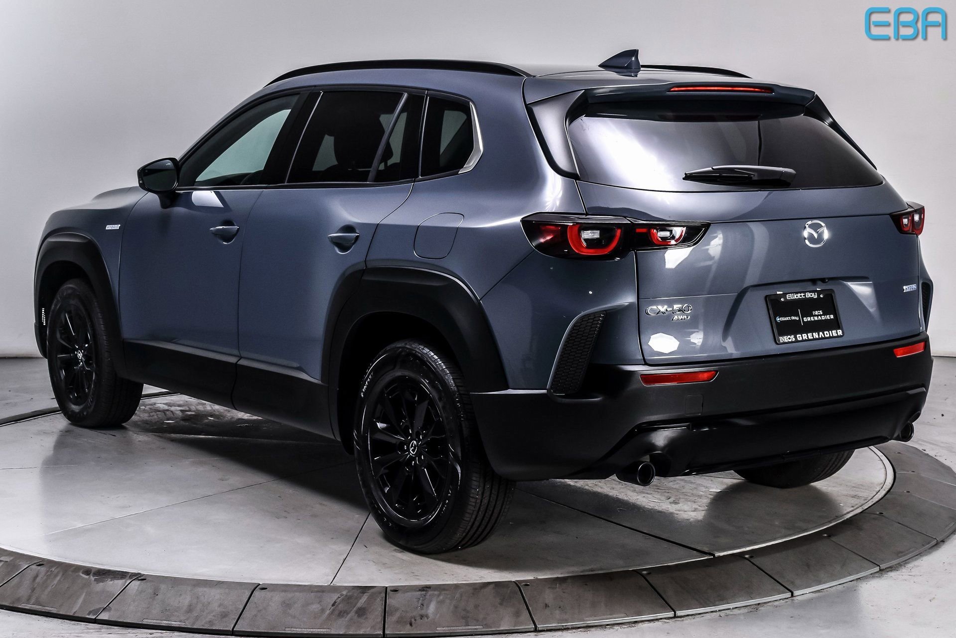 Used 2025 MAZDA CX-50 AWD 2.5 Hybrid w/ Premium Pkg image 4