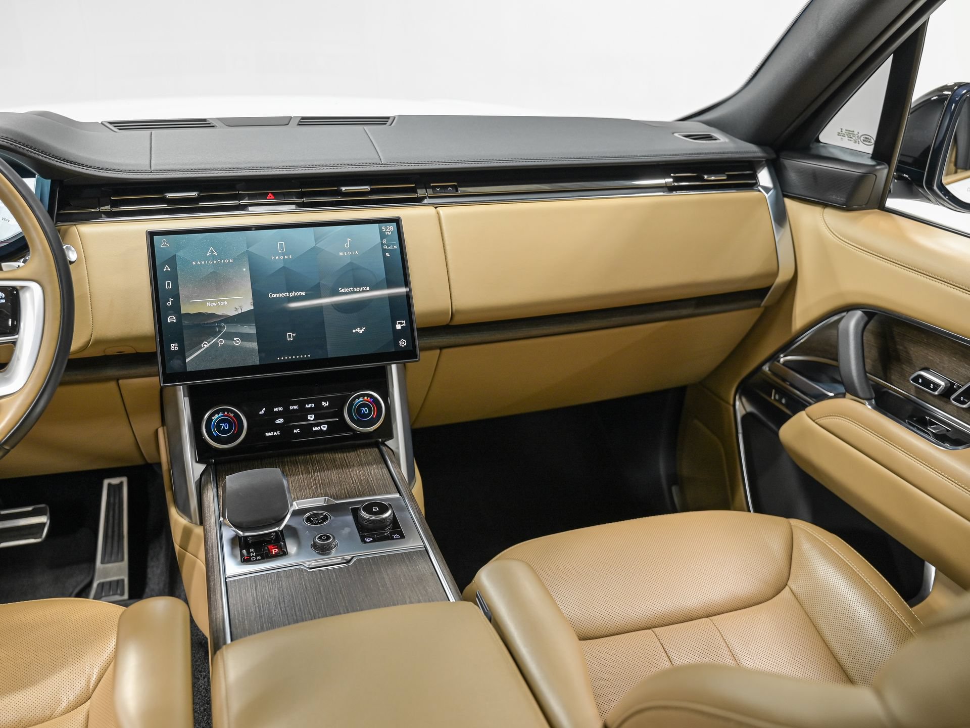 Used 2023 Land Rover Range Rover SE AWD/4WD image 27