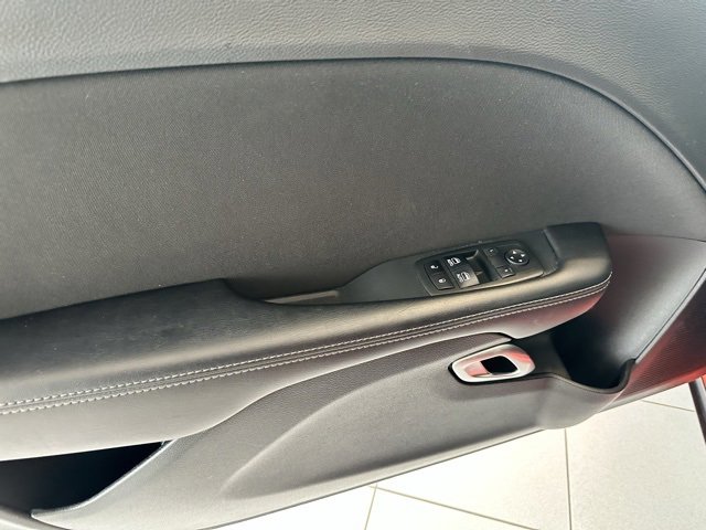 Used 2018 Dodge Challenger R/T w/ Driver Convenience Group image 9