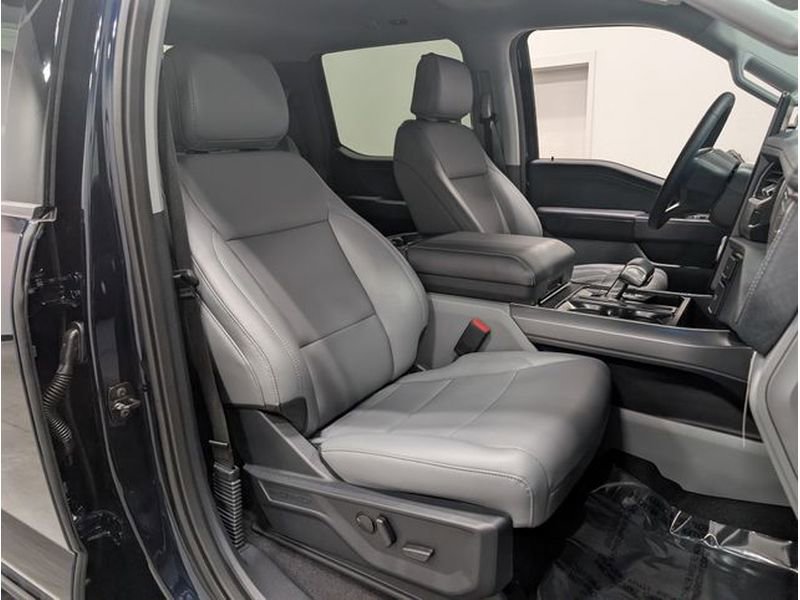 New 2025 Ford F150 Lightning Flash image 27