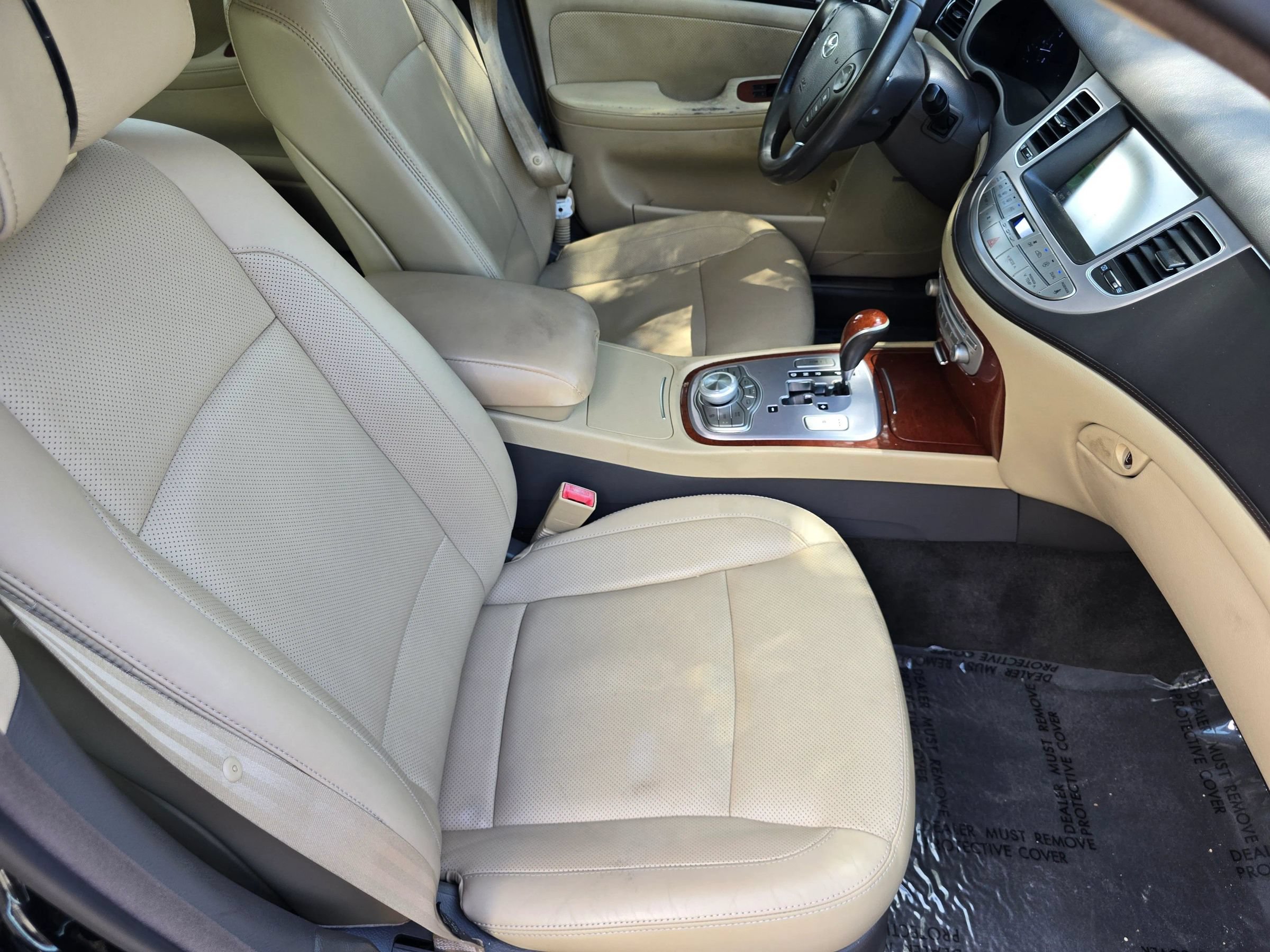 Used 2013 Hyundai Genesis 3.8 w/ Technology Pkg RWD image 29